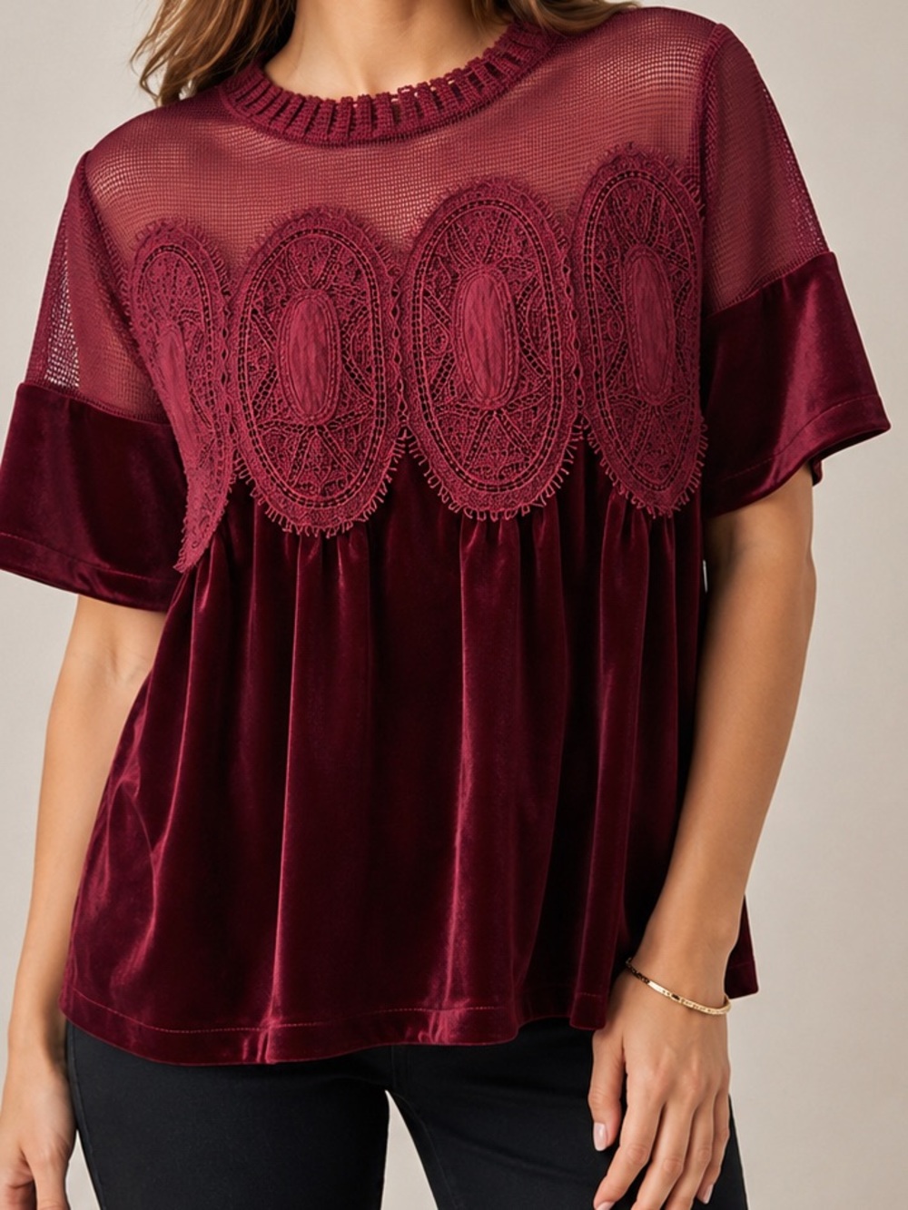 Gozoloma Burgundy Velvet & Lace Top — Size S-M